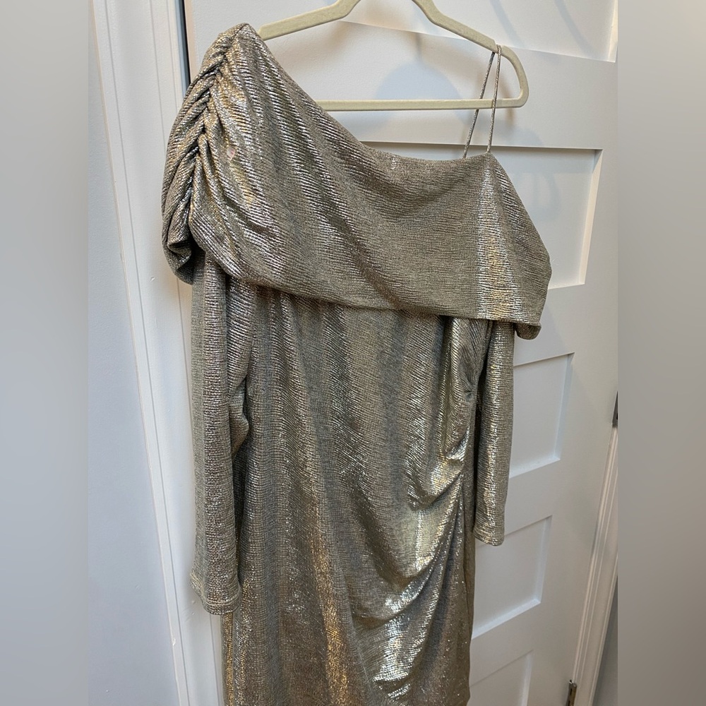 Betsy and Adam gold asymmetrical metallic gold midi dress, Festive dress - Picture 8 of 12